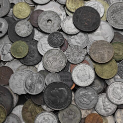 1 Kilogram of Assorted World Coins
